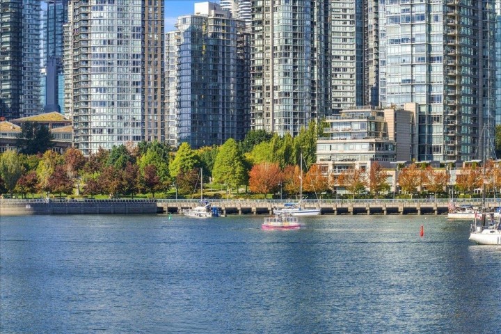 Photo 38 at 1124 Ironwork Passage, False Creek, Vancouver West