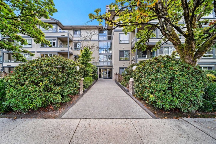 Photo 1 at 201 - 4990 Mcgeer Street, Collingwood VE, Vancouver East