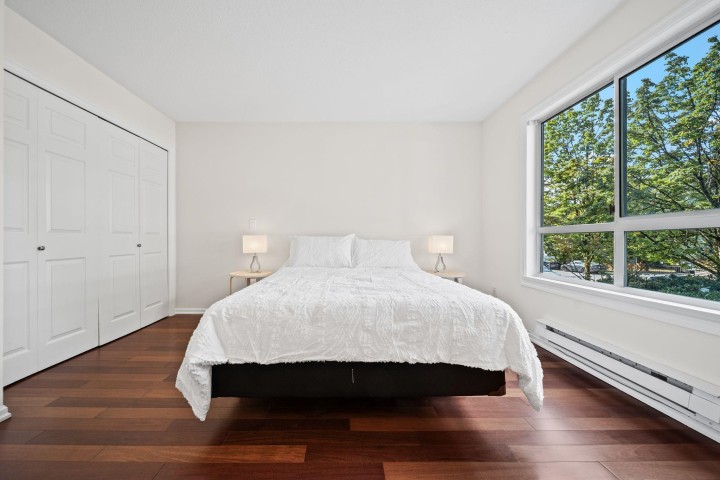Photo 20 at 201 - 4990 Mcgeer Street, Collingwood VE, Vancouver East