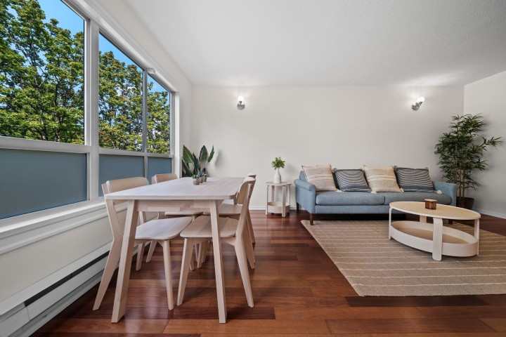 Photo 4 at 201 - 4990 Mcgeer Street, Collingwood VE, Vancouver East