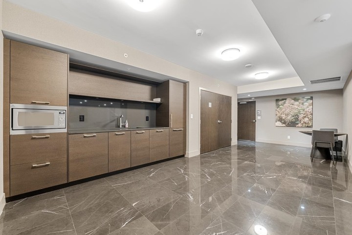 Photo 9 at 310 - 1571 W 57th Avenue, South Granville, Vancouver West