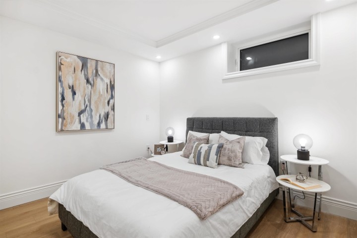 Photo 11 at 3812 W 15th Avenue, Point Grey, Vancouver West