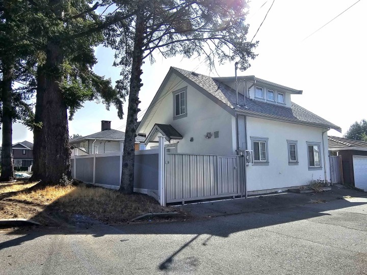 Photo 6 at 2946 E 52nd Avenue, Killarney VE, Vancouver East