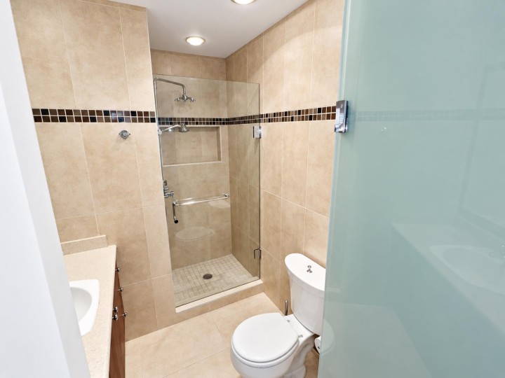 Photo 33 at 1215 E 48th Avenue, Knight, Vancouver East