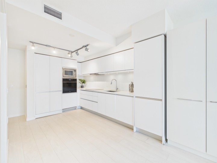 Photo 7 at 605 - 180 E 2nd Avenue, Mount Pleasant VE, Vancouver East