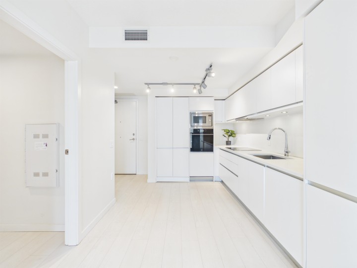 Photo 9 at 605 - 180 E 2nd Avenue, Mount Pleasant VE, Vancouver East