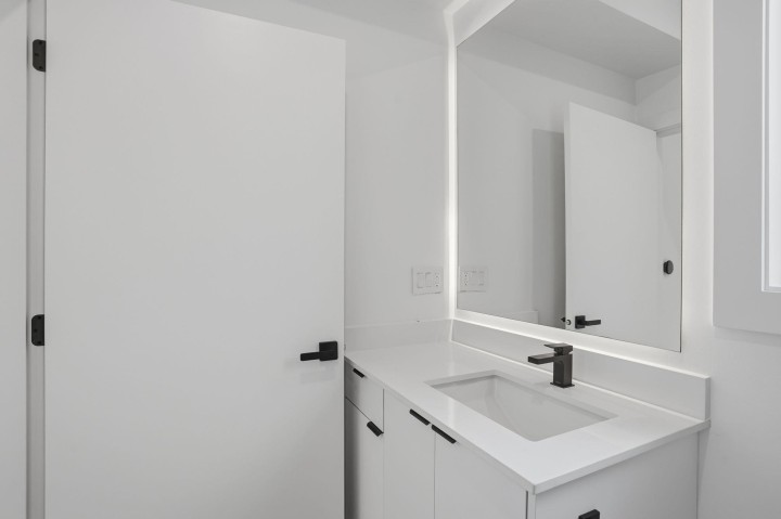 Photo 23 at 2 - 2438 E 20th Avenue, Renfrew Heights, Vancouver East