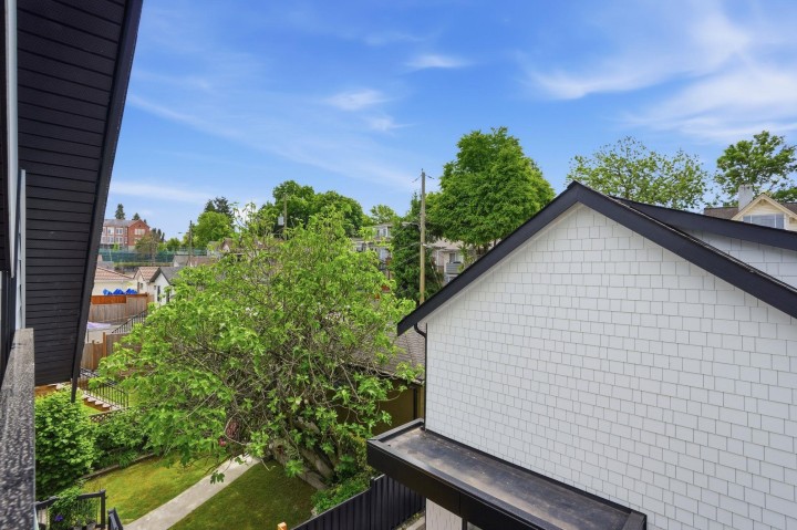 Photo 37 at 2 - 2438 E 20th Avenue, Renfrew Heights, Vancouver East