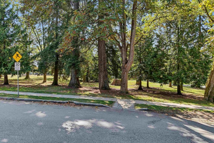 Photo 11 at 6689 Vine Street, S.W. Marine, Vancouver West