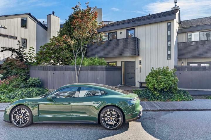 Photo 2 at 1880 Bellevue Avenue, Ambleside, West Vancouver