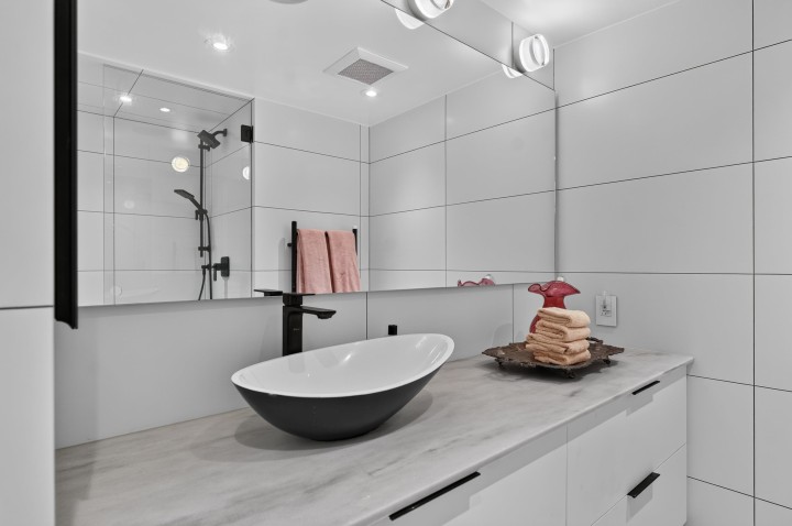 Photo 30 at 1880 Bellevue Avenue, Ambleside, West Vancouver
