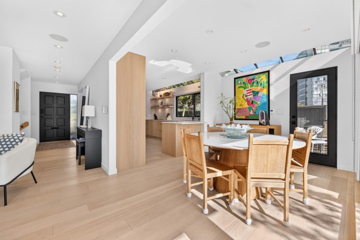 Photo 10 at 1880 Bellevue Avenue, Ambleside, West Vancouver