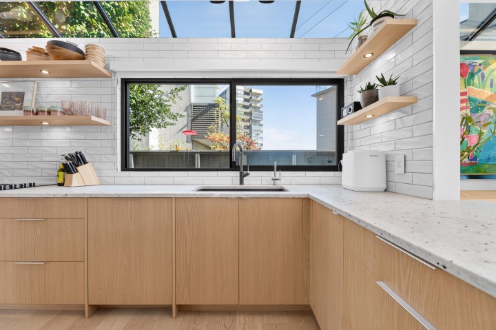 Photo 14 at 1880 Bellevue Avenue, Ambleside, West Vancouver