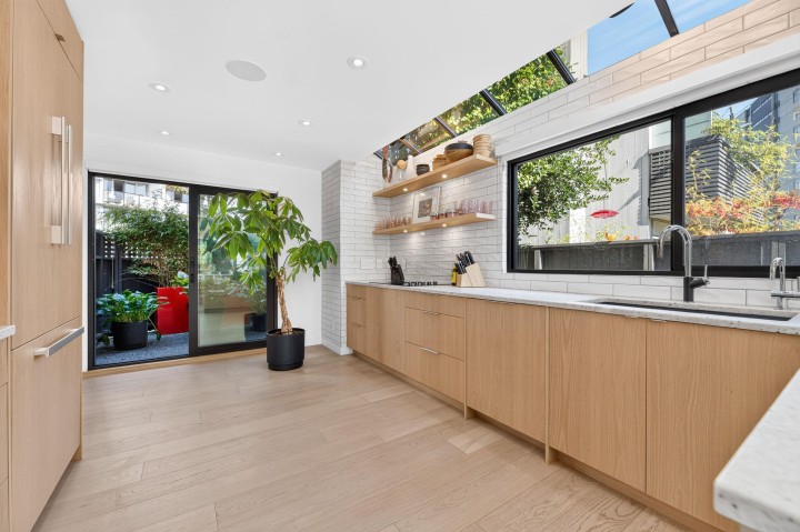 Photo 11 at 1880 Bellevue Avenue, Ambleside, West Vancouver