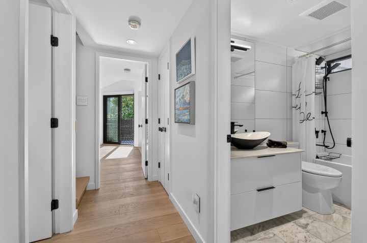 Photo 21 at 1880 Bellevue Avenue, Ambleside, West Vancouver