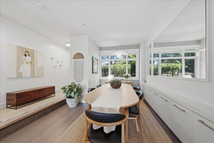 Photo 6 at 5743 St George Street, Fraser VE, Vancouver East