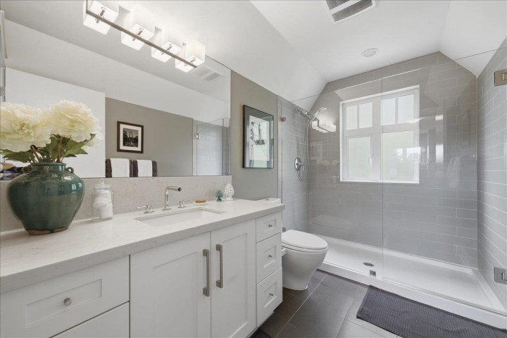 Photo 26 at 5743 St George Street, Fraser VE, Vancouver East