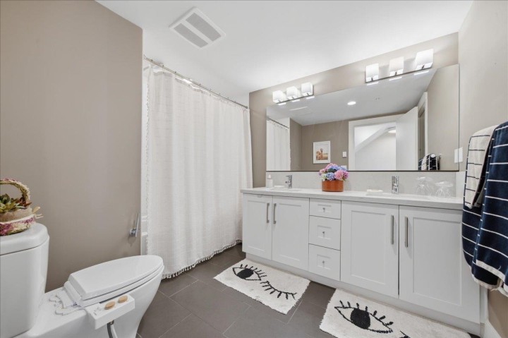 Photo 20 at 5743 St George Street, Fraser VE, Vancouver East