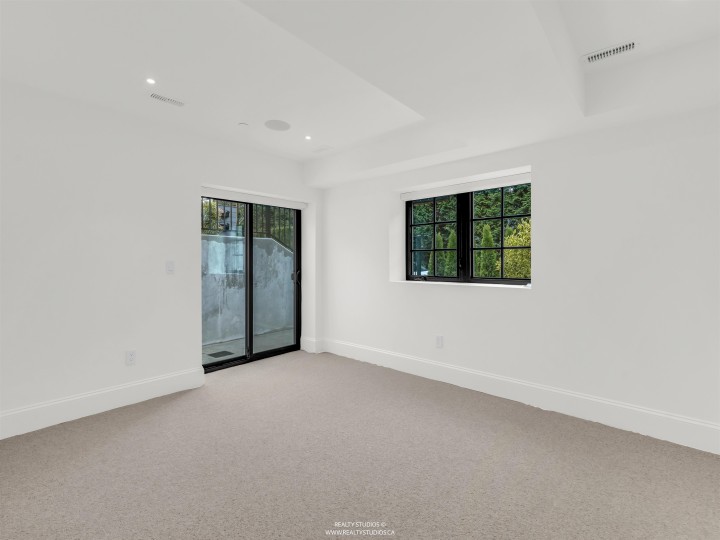 Photo 32 at 3 - 4088 Maple Crescent, Quilchena, Vancouver West