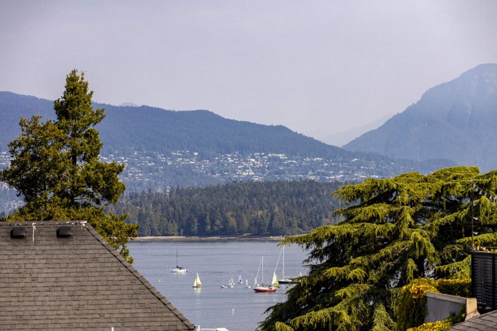 Photo 17 at 307 - 2335 York Avenue, Kitsilano, Vancouver West