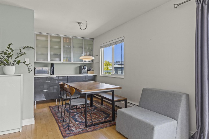 Photo 7 at 307 - 2335 York Avenue, Kitsilano, Vancouver West