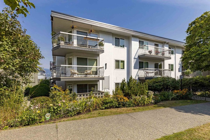 Photo 30 at 307 - 2335 York Avenue, Kitsilano, Vancouver West