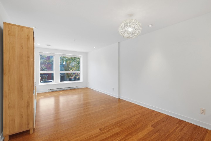 Photo 16 at 203 - 2481 Waterloo Street, Kitsilano, Vancouver West