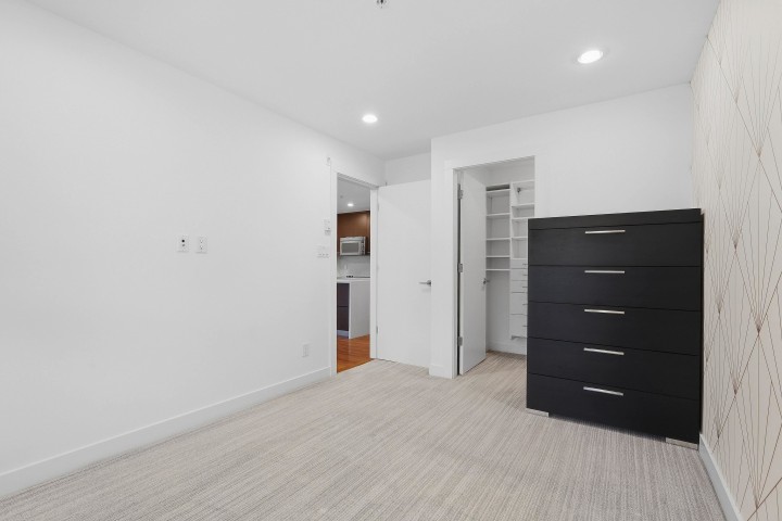 Photo 22 at 203 - 2481 Waterloo Street, Kitsilano, Vancouver West