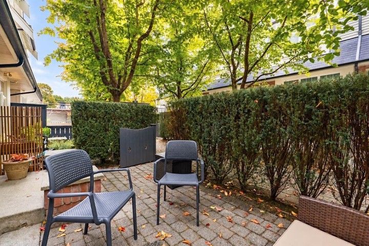 Photo 2 at 3822 Welwyn Street, Victoria VE, Vancouver East