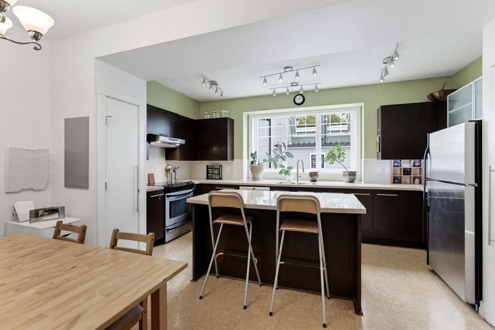 Photo 7 at 3822 Welwyn Street, Victoria VE, Vancouver East