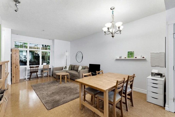 Photo 5 at 3822 Welwyn Street, Victoria VE, Vancouver East