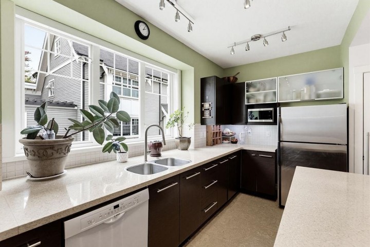 Photo 9 at 3822 Welwyn Street, Victoria VE, Vancouver East