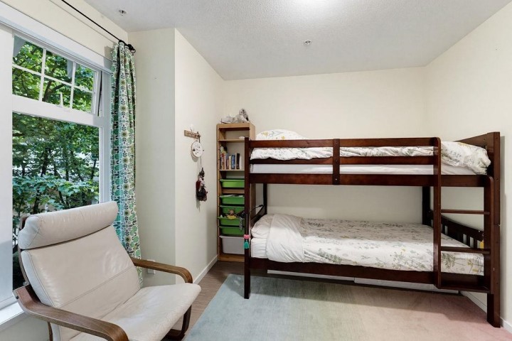 Photo 18 at 3822 Welwyn Street, Victoria VE, Vancouver East