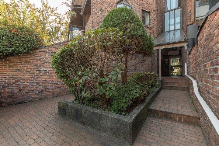 Photo 26 at 207 - 2410 Cornwall Avenue, Kitsilano, Vancouver West