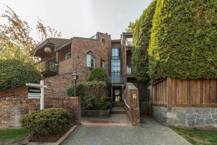 Photo 24 at 207 - 2410 Cornwall Avenue, Kitsilano, Vancouver West