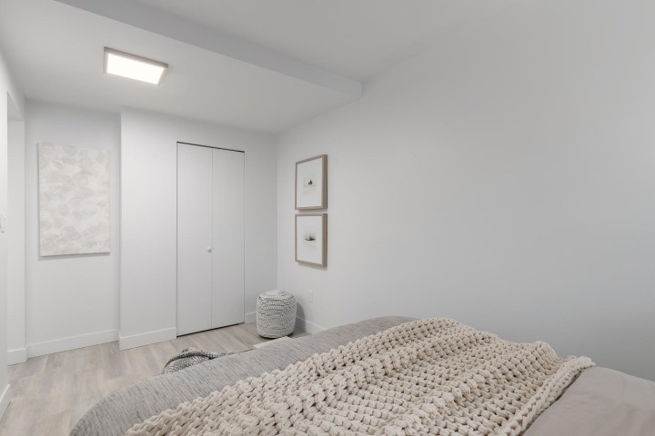 Photo 15 at 207 - 2410 Cornwall Avenue, Kitsilano, Vancouver West