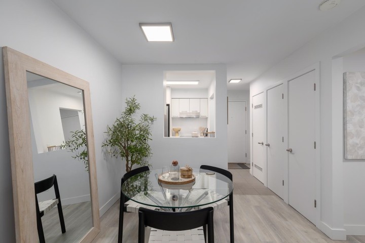Photo 8 at 207 - 2410 Cornwall Avenue, Kitsilano, Vancouver West