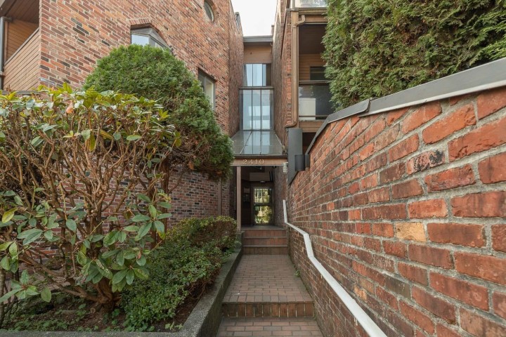 Photo 25 at 207 - 2410 Cornwall Avenue, Kitsilano, Vancouver West