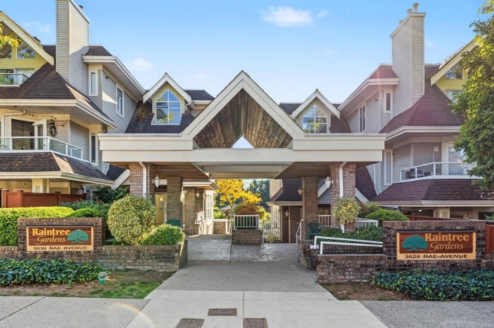 Photo 2 at 302 - 3638 Rae Avenue, Collingwood VE, Vancouver East