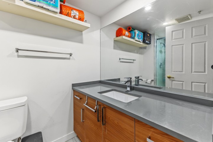 Photo 28 at 302 - 3638 Rae Avenue, Collingwood VE, Vancouver East