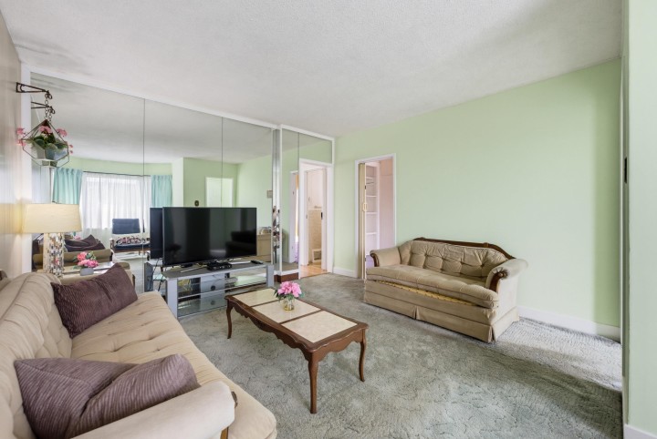 Photo 10 at 3587 Triumph Street, Hastings Sunrise, Vancouver East