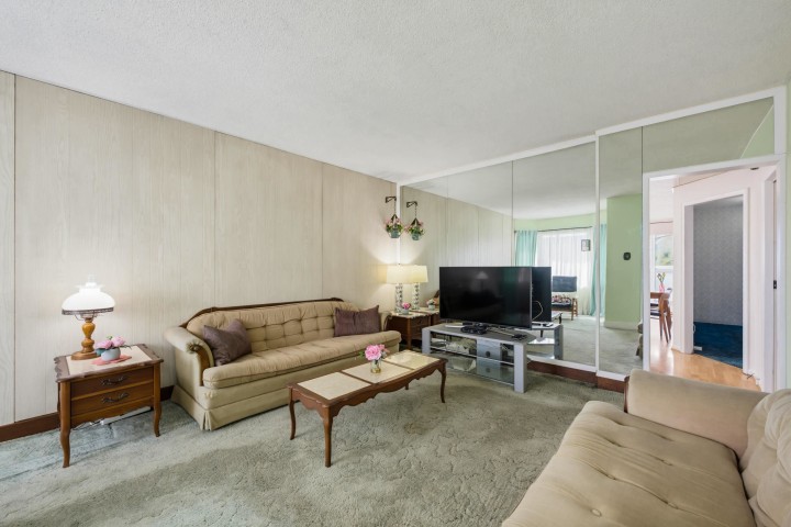 Photo 11 at 3587 Triumph Street, Hastings Sunrise, Vancouver East