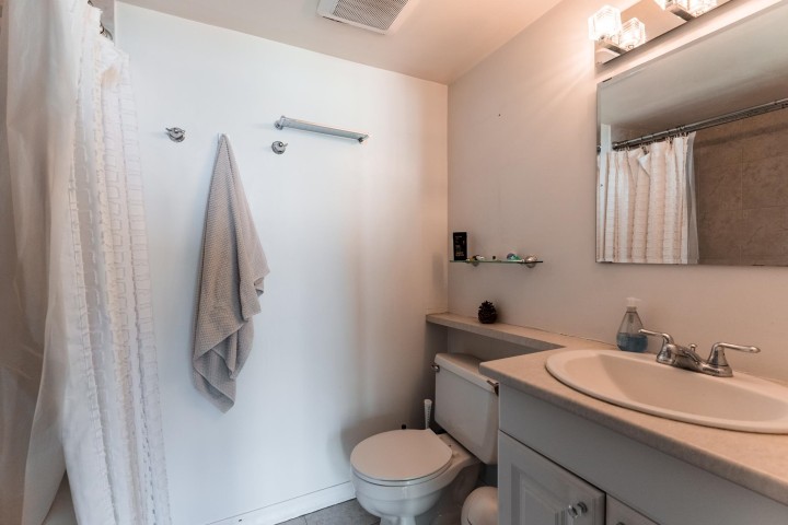 Photo 36 at 1401 - 907 Beach Avenue, Yaletown, Vancouver West