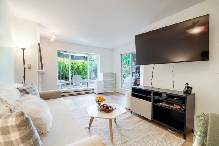 Photo 6 at 105 - 2195 W 5th Avenue, Kitsilano, Vancouver West