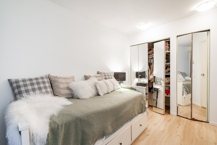 Photo 13 at 105 - 2195 W 5th Avenue, Kitsilano, Vancouver West
