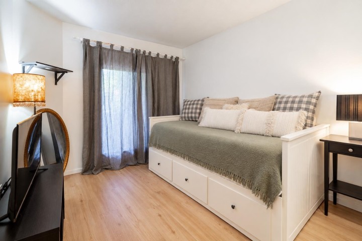 Photo 12 at 105 - 2195 W 5th Avenue, Kitsilano, Vancouver West