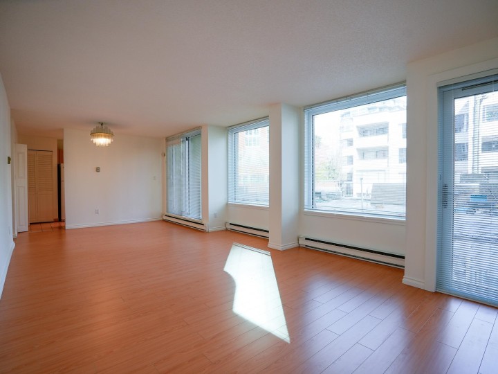 Photo 2 at 101 - 1845 Robson Street, West End VW, Vancouver West