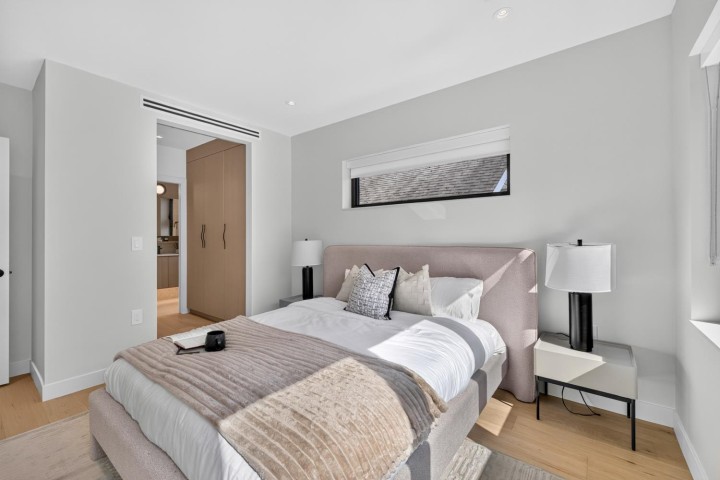 Photo 23 at 2 - 58 E 40th Avenue, Main, Vancouver East
