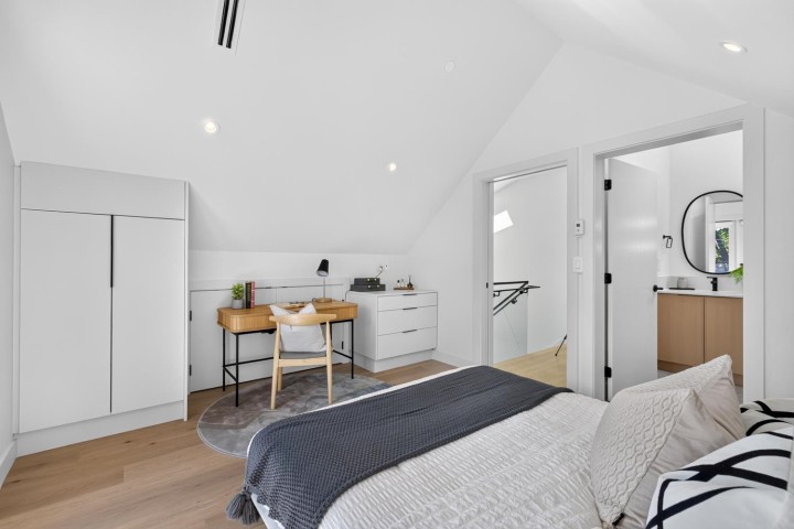 Photo 38 at 2 - 58 E 40th Avenue, Main, Vancouver East