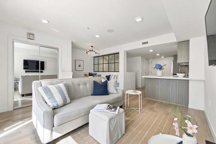 Photo 6 at 357 E 16th Avenue, Mount Pleasant VE, Vancouver East